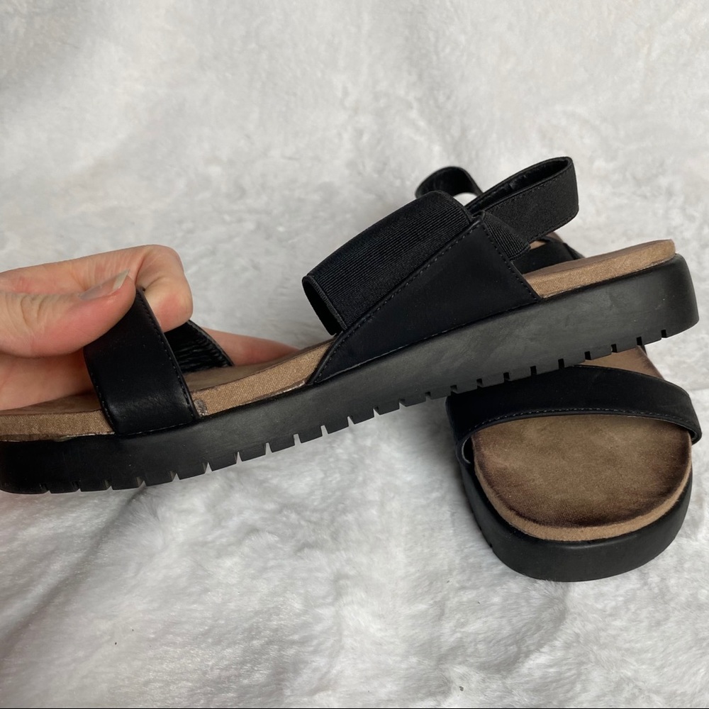 Nature Breeze Brown Black Classic Foot Sandal - Picture 4 of 7